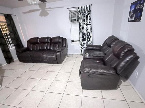 1419 E Robert Street  1417, Fort Worth Texas 76104