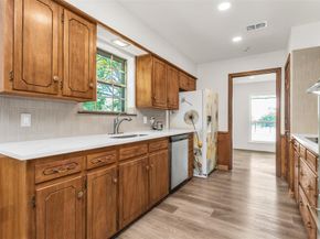 101  Hollyhill Lane , Denton Texas 76205