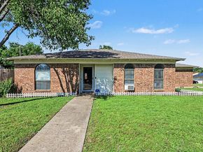 8553  James Court , White Settlement Texas 76108