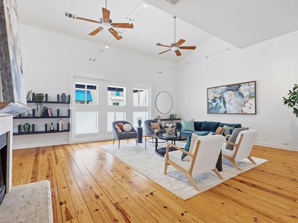 4214  Swiss Avenue  A, Dallas Texas 75204
