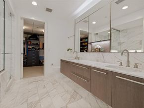 3130 N Harwood Street  702, Dallas Texas 75201