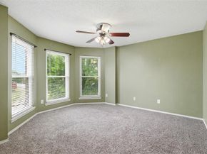 829  Elbe Drive , Arlington Texas 76001