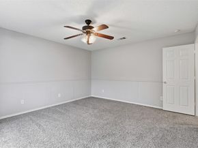 829  Elbe Drive , Arlington Texas 76001