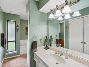 1401  Clover Hill Road , Mansfield Texas 76063