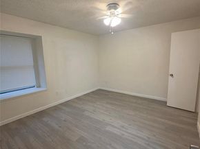 323  Valley Spring Drive , Arlington Texas 76018