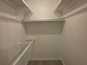 323  Valley Spring Drive , Arlington Texas 76018