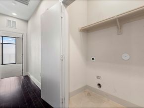 4140  Newton Avenue  6, Dallas Texas 75219
