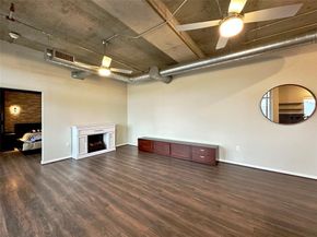 1001  Belleview Street  307, Dallas Texas 75215