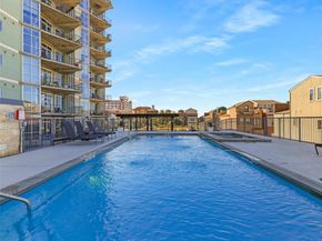 1001  Belleview Street  307, Dallas Texas 75215
