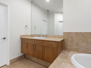 1016  Liberty Street  3, Dallas Texas 75204