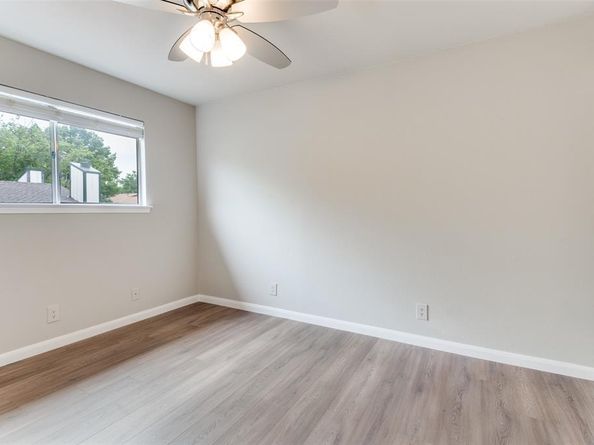 2636  Nina Circle , Grand Prairie Texas 75052