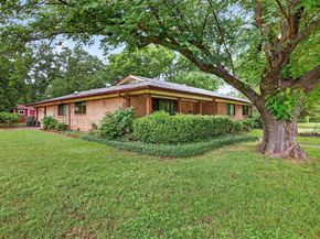628 W Redbud Drive , Hurst Texas 76053