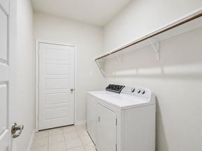 1028  Azure Lane , Celina Texas 75009