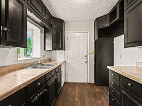 5025 N Langley Road , River Oaks Texas 76114