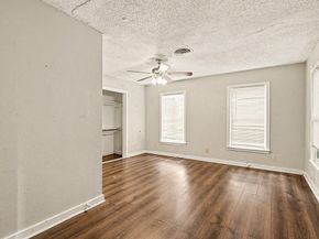 5025 N Langley Road , River Oaks Texas 76114