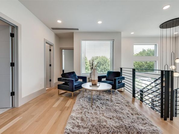 4528 W Amherst Avenue , Dallas Texas 75209