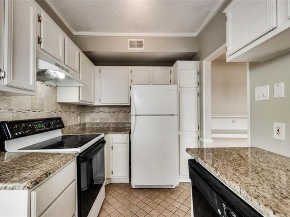 8750  Park Lane  C136, Dallas Texas 75231