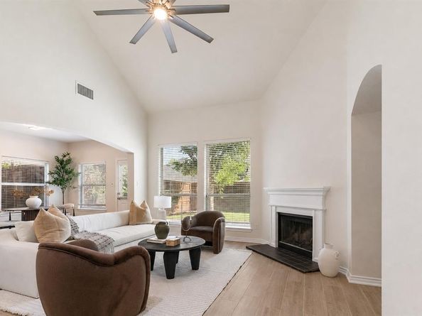 4617  Dwarf Nettle Drive , Fort Worth Texas 76244
