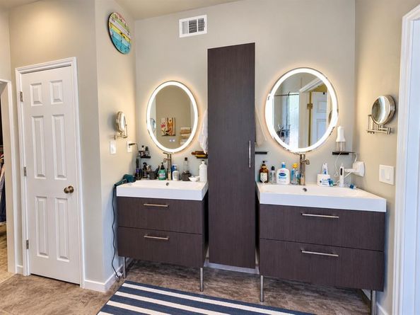 202  Browning Lane , Grand Prairie Texas 75052