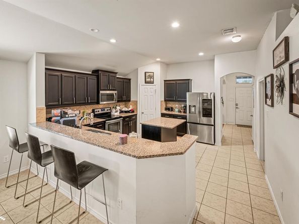 1800  Kings Cross Drive , Lancaster Texas 75134