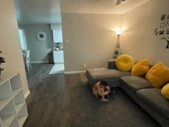 4646  Ridgepoint Drive , Dallas Texas 75211