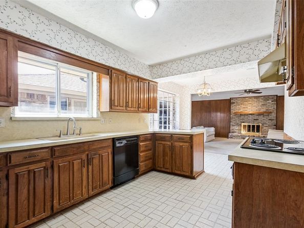 2538  Parkhaven Drive , Plano Texas 75075