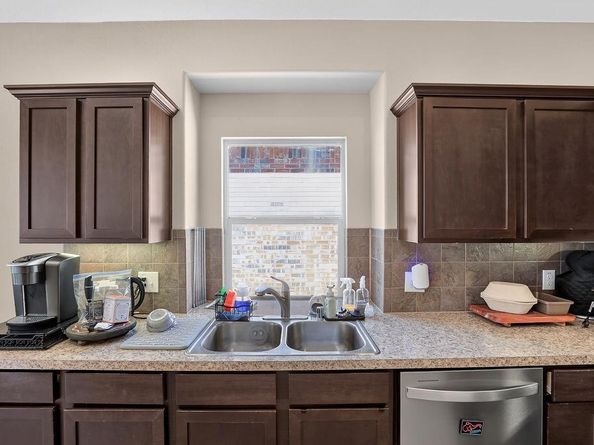 632  Atascosa Avenue , Fort Worth Texas 76120