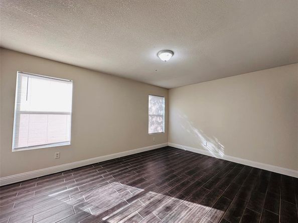 1418  Mill Branch Drive , Garland Texas 75040