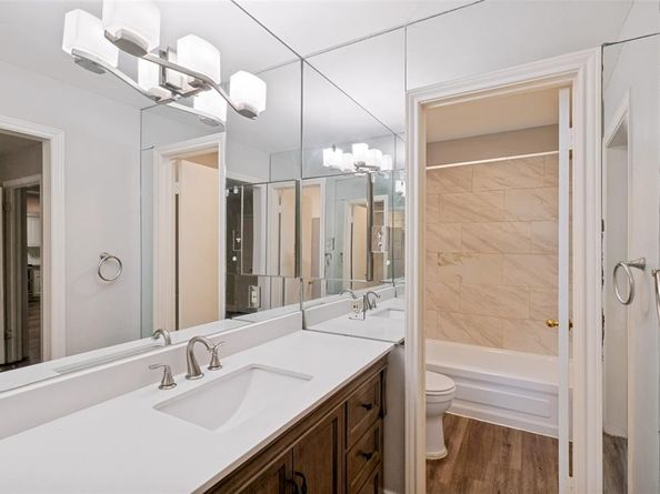5840  Spring Valley Road  803, Dallas Texas 75254