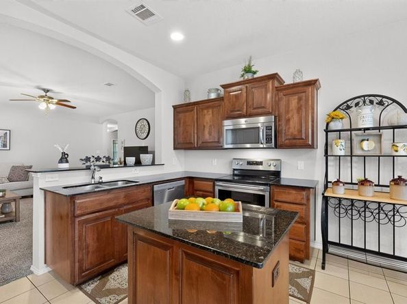 4724  Waterford Drive , Fort Worth Texas 76179