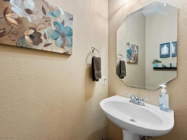 615  Rosarita Road , Arlington Texas 76002