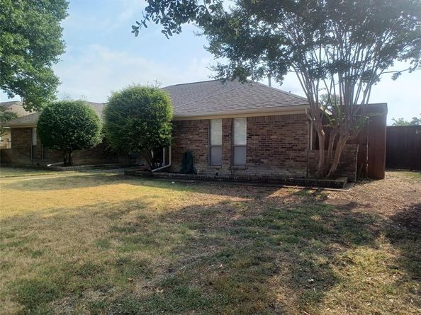 13114  Halwin Circle , Dallas Texas 75243