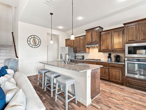 15021  Ravens Way , Fort Worth Texas 76262