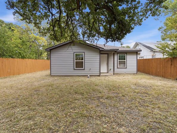 3923  Metropolitan Avenue , Dallas Texas 75210