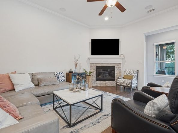 1525  Biltmore Drive , Garland Texas 75040