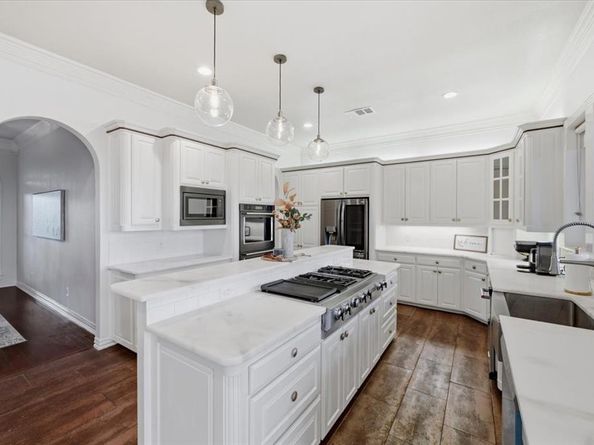 2945  Emerald Sound Drive , Cedar Hill Texas 75104