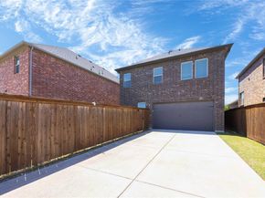 1614  Cherokee Rose Trail , Garland Texas 75042