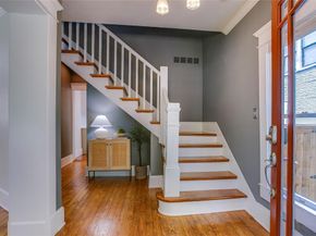 335 S Edgefield Avenue , Dallas Texas 75208