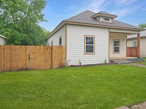 1220 E Pulaski Street , Fort Worth Texas 76104