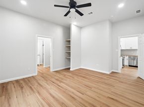 1220 E Pulaski Street , Fort Worth Texas 76104