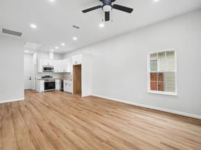 1220 E Pulaski Street , Fort Worth Texas 76104