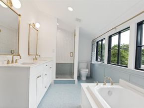4325  Pomona Road , Dallas Texas 75209