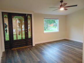 202  Wallace Drive , Garland Texas 75041