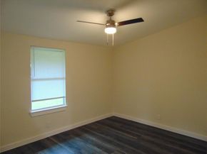 202  Wallace Drive , Garland Texas 75041