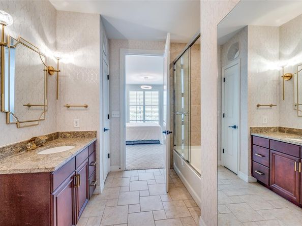 8616  Turtle Creek Boulevard  311, Dallas Texas 75225