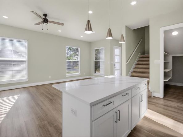2945  Gordon Avenue , Fort Worth Texas 76110