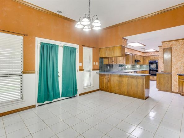 2317  Willow Oak Drive , Irving Texas 75060