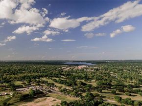 3231  Fairview Avenue , Dallas Texas 75223