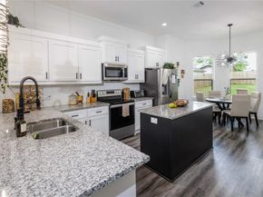 3231  Fairview Avenue , Dallas Texas 75223