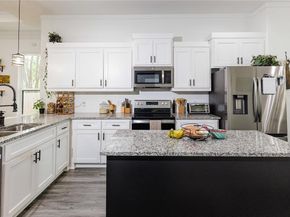 3231  Fairview Avenue , Dallas Texas 75223